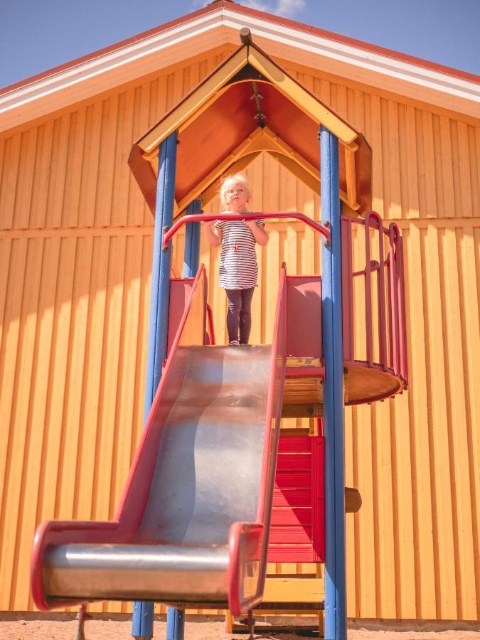 Bjoerkbackens Stugby I Vimmerby Exterior photo