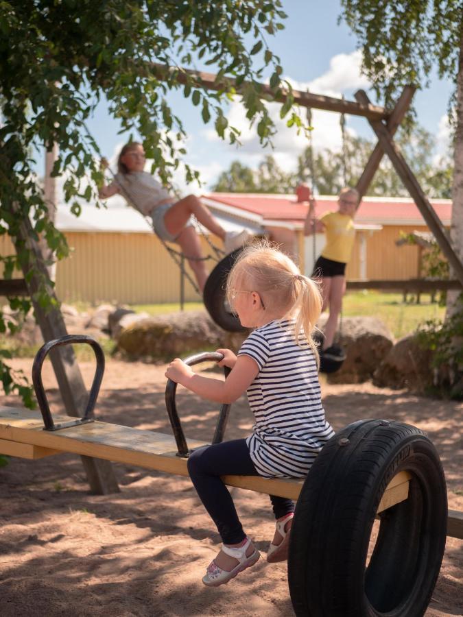 Bjoerkbackens Stugby I Vimmerby Exterior photo